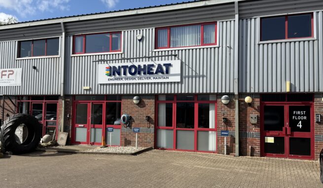 Modern 2 Storey Office/ Showroom premises on the sought after Matford Business Park in Exeter with 4 Parking Spaces