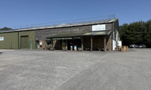 First Floor Office with Ample Car Parking conveniently located close to the A38 at Buckfastleigh