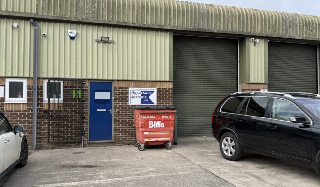 Modern starter Industrial Unit To Let on the sought after Heathfield Trading Estate