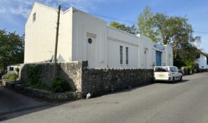 Former Bus Depot in this popular Moorland Town, currently occupied by a Motor Museum, but suitable for a wide variety of uses (STP)