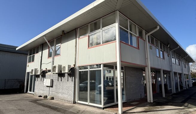 Modern Office Building on sought after Exeter Business Park at Matford with 5 parking spaces