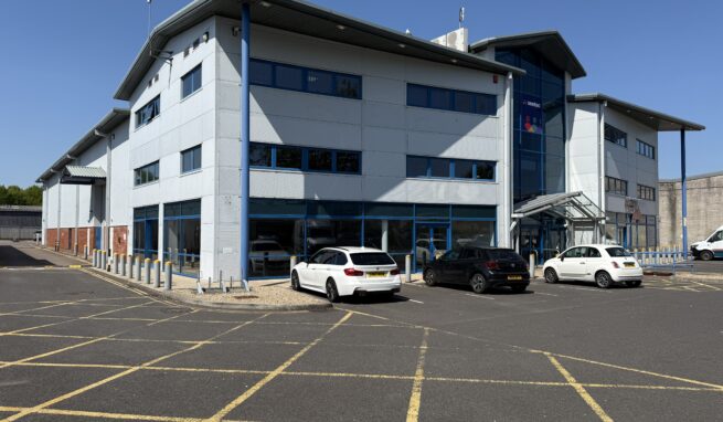 First Floor Office Premises with Parking on the popular Marsh Barton Business Park