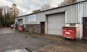 Workshop / Storage Unit with Parking on the edge of Moretonhampstead