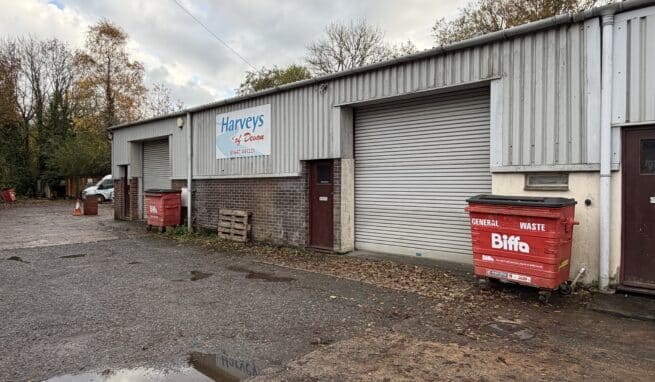 Workshop / Storage Unit with Parking on the edge of Moretonhampstead