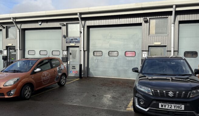 Modern Production / Warehouse Unit with First Floor Mezzanine Storage Area at Chudleigh just off the A38 Dual Carriageway